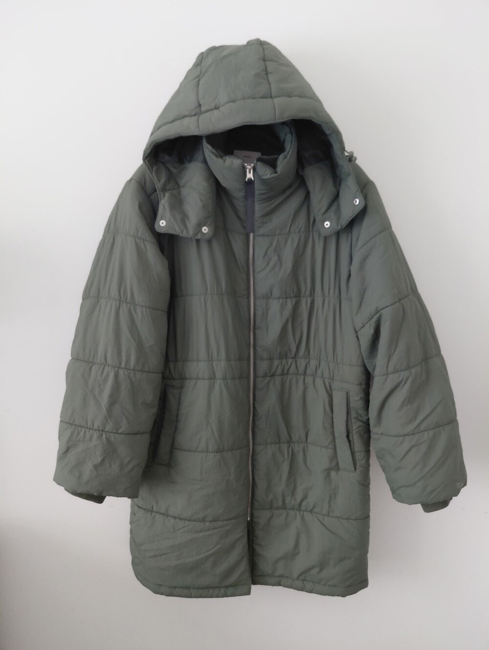 Hooded Puffer Coat in Olive Green